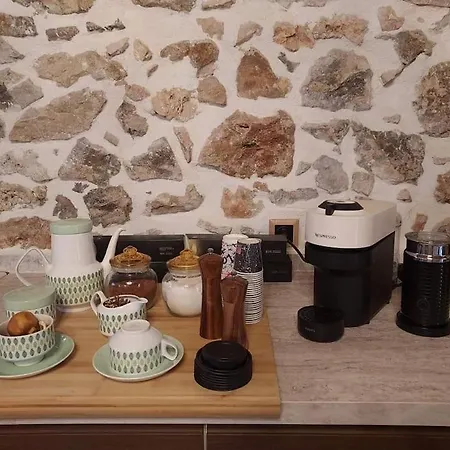 Chalet Stone House - πέτρινο Aliartos