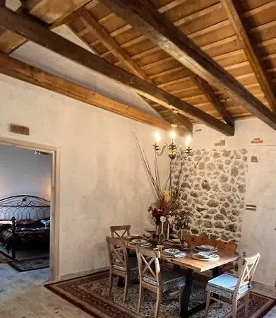 Шале Stone House - πέτρινο Aliartos